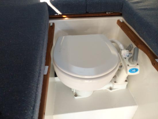 11-toilet